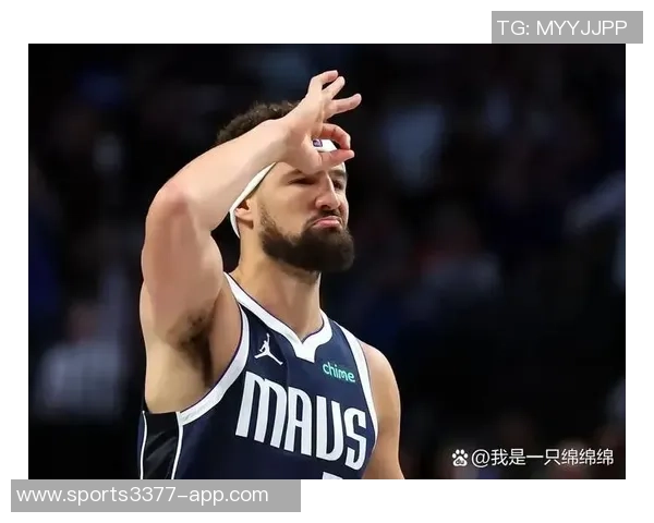 克莱状态回暖三分球表现出色11投5中贡献14分1篮板 克莱状态回暖三分球表现出色11投5中贡献14分1篮板