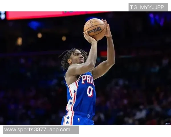 马克西全场发力24投9中砍下27分4篮板8助攻2盖帽并命中5记三分球 马克西全场发力24投9中砍下27分4篮板8助攻2盖帽并命中5记三分球